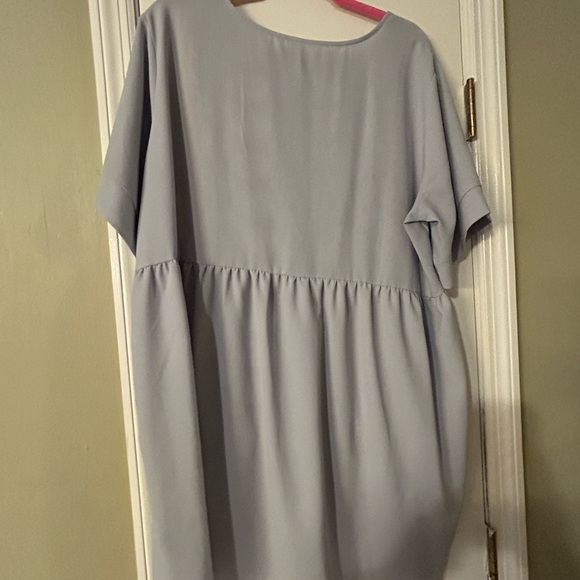 Zenana Outfitters Soft Blue Top in 1X - Picture 2 of 3